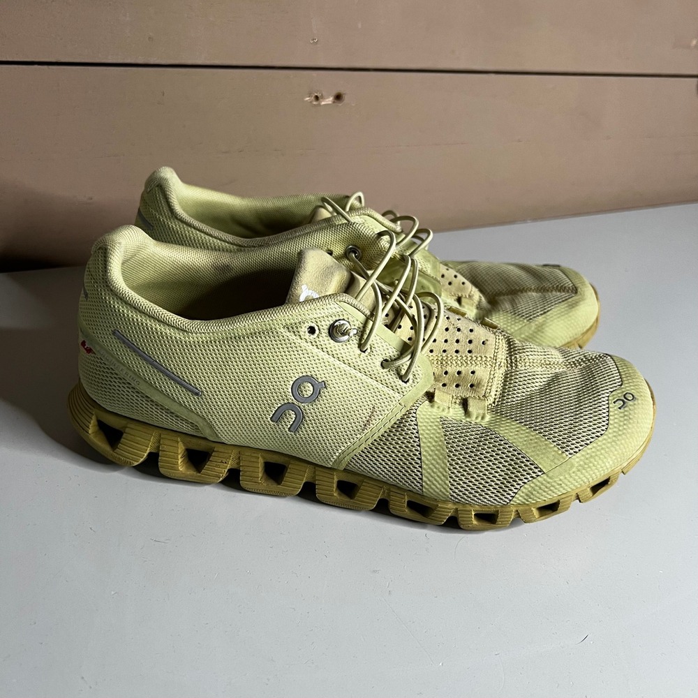 On‎ Cloud Running Shoes Womens 9.5 Lime Yellow Chartreuse Low Top Sneakers